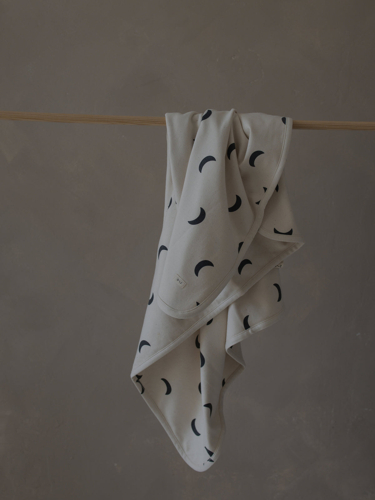 Undyed Midnight Reversible Blanket GOTS