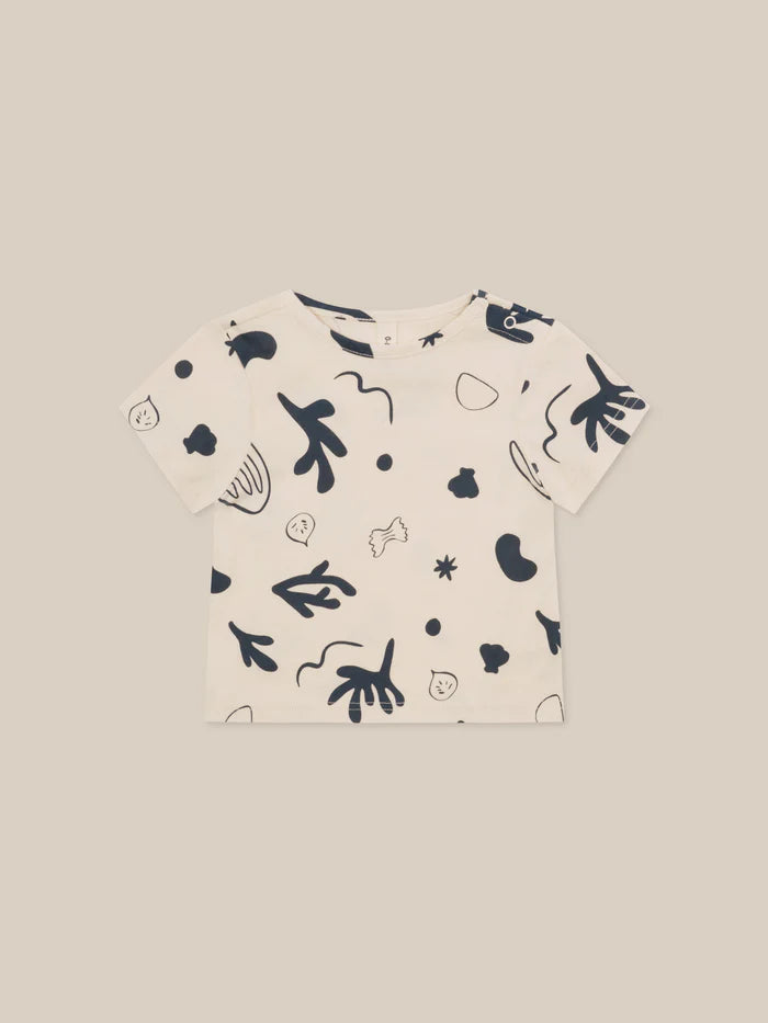 Cream Organic Zoo Capri short-sleeve T-shirt with black illustrated motifs.