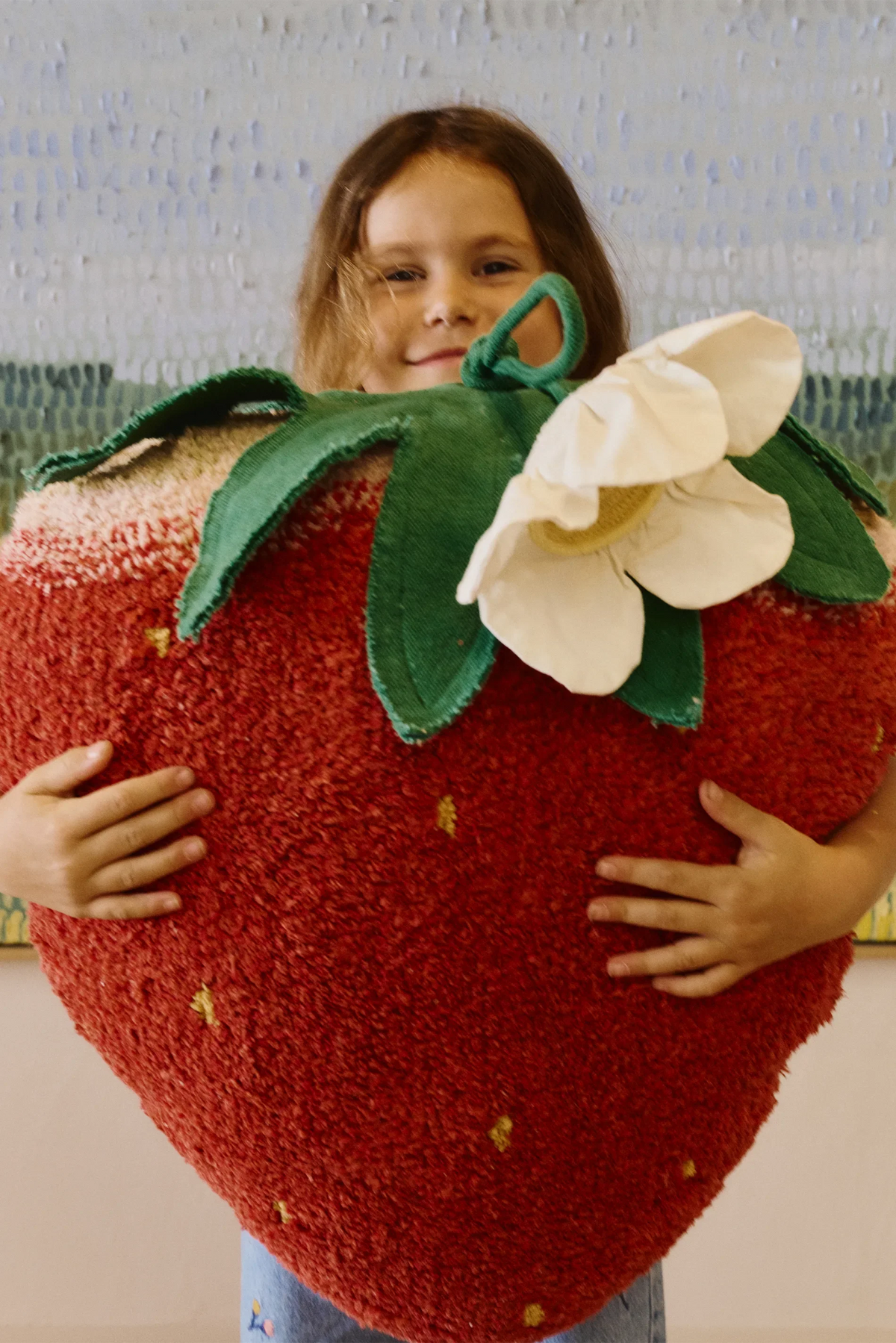 FLOOR CUSHION STRAWBERRY – Lorena Canals