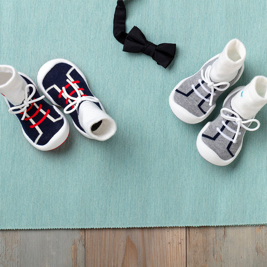 String | Baby Sock Shoes