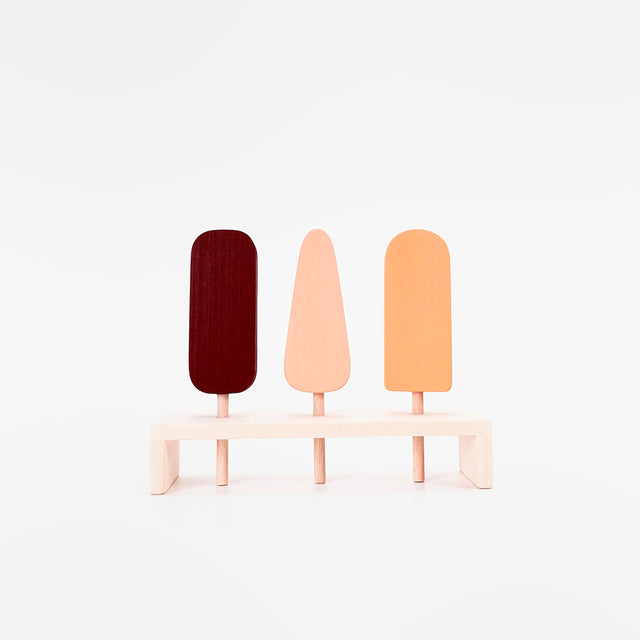 Ice cream bars / Chocolate, Strawberry and Peach
