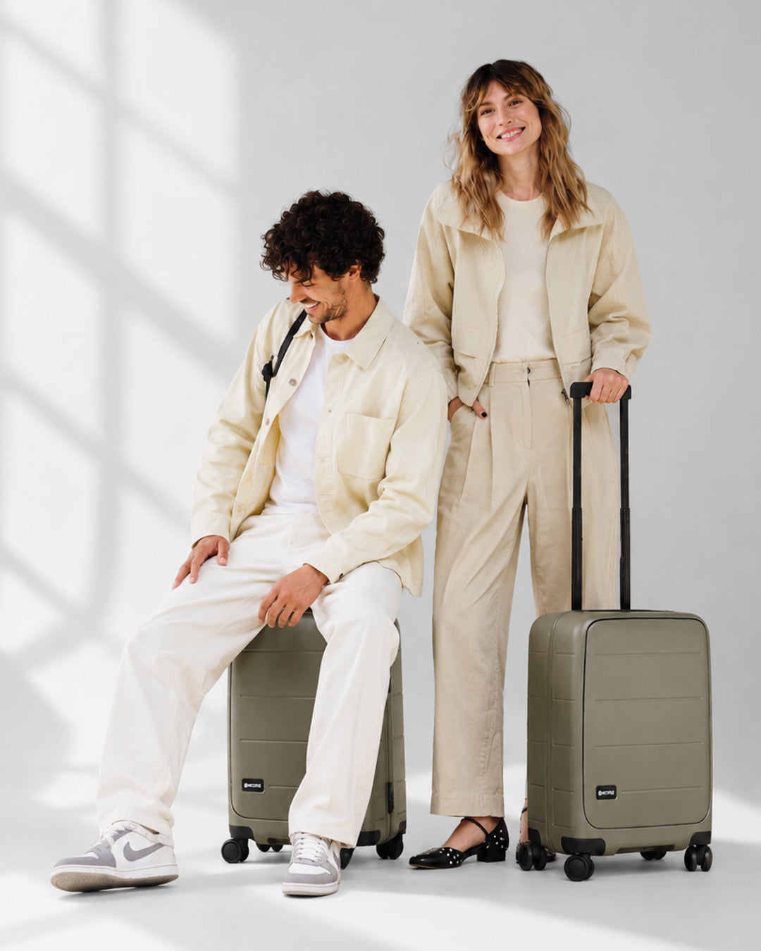 MiaMily Carry On Seat Pro